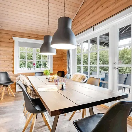 Salmina - 900m From The Sea By Interhome 펜션 Bøtø By
